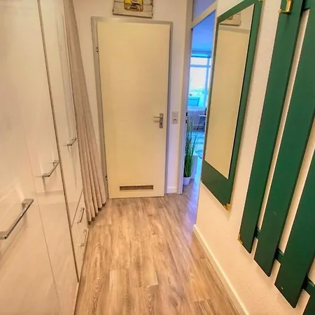- Haus E, App 0eeg07 Apartment *