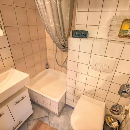 - Haus E, App 0eeg07 Apartment